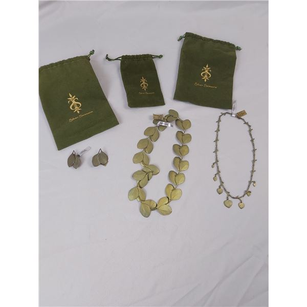 Silver Seasons Jewelry Set