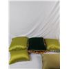 Image 2 : Decorative Throw Pillows