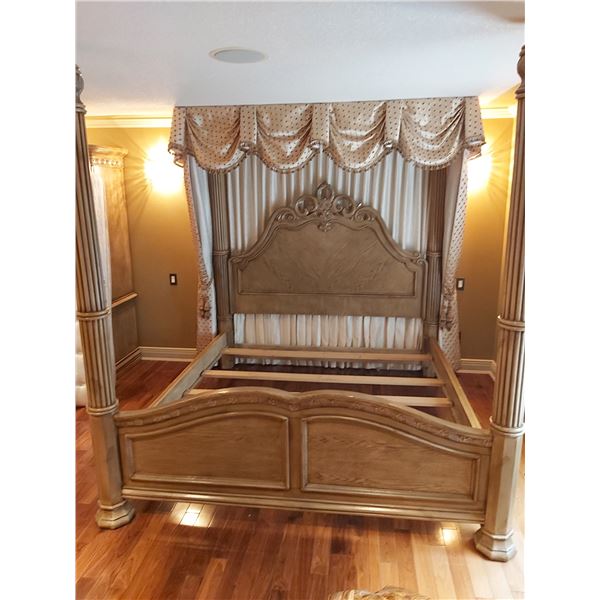 Aico - King Bed Frame with Canopy