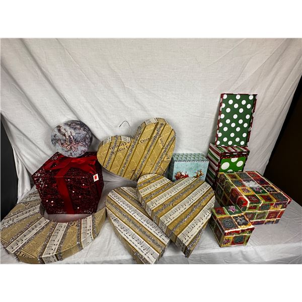 Christmas Boxes and Décor