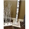 Image 3 : Birch Tree Lighted Décor