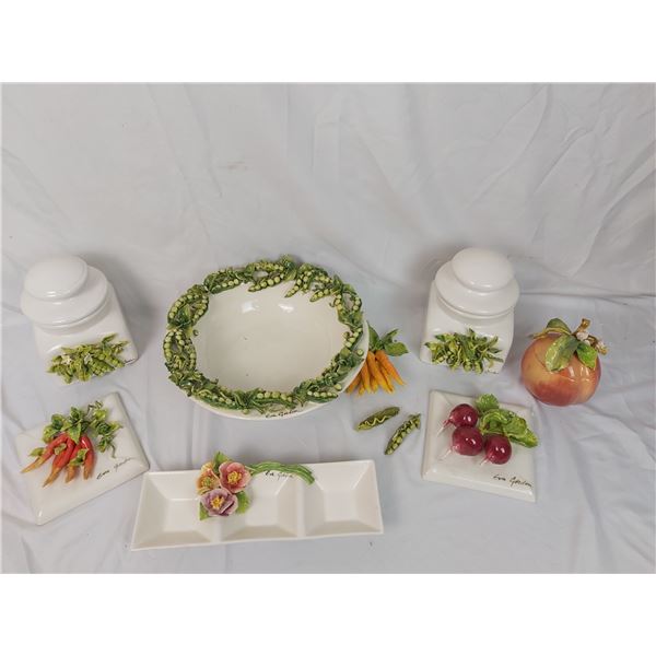 Eva Gordon decocative dishware