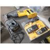 Image 1 : Dewalt 18 volt Sawzall