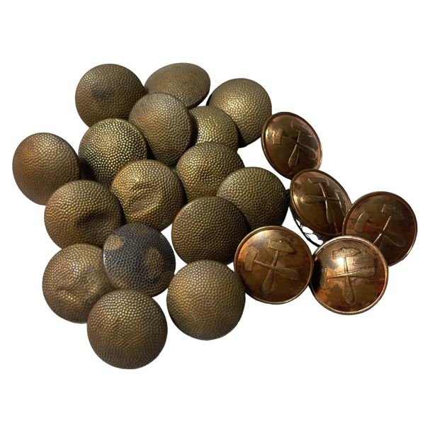 WW2 German Uniform Button Lot