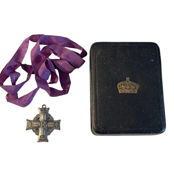 WW1 CEF Memorial Cross with Case 