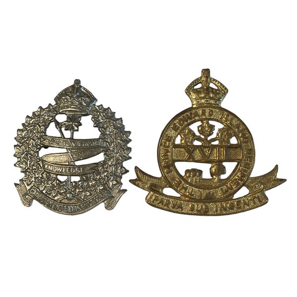 WW2 Canadian Cap Badge Lot