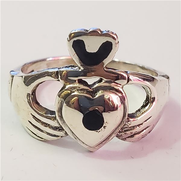 SILVER  RING (SIZE 6.5) (WEIGHT 3.23G)