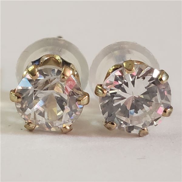 10K YELLOW GOLD CUBIC ZIRCONIA  EARRINGS