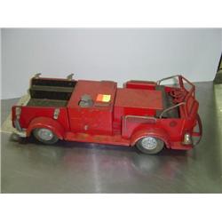 OLD METAL FIRE TRUCK (MODEL), MISSING LADDERS, SHOWS WEAR