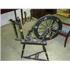 Image 1 : PAINTED SPINNING WHEEL
