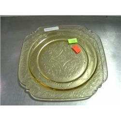 AMBER DEPRESSION PLATE MADRID PATTERN