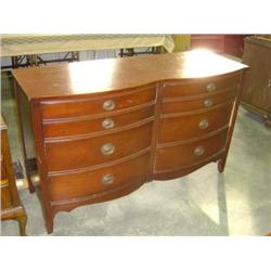 6-DRAWER DRESSER WITH CURVED FRONT DRAWERS