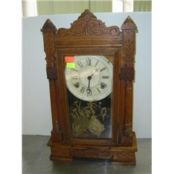 OAK CASE MANTLE CLOCK; NO KEY; PARTIAL LABEL WILLIAM L. GILBERT CLOCK CO