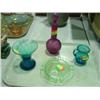Image 1 : TRAY LOT OF GLASS; SWIRL VASE; DRESSER BOTTLE; GREEN ASHTRAY; BLUE CREAMER