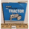 Image 2 : ERTL - FORD 981 SELECT-O-SPEED DIE CAST TRACTOR - 1/16 SCALE 