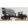 Image 5 : FIRST GEAR - MACK R-MODEL MIXER - 1:34 SCALE