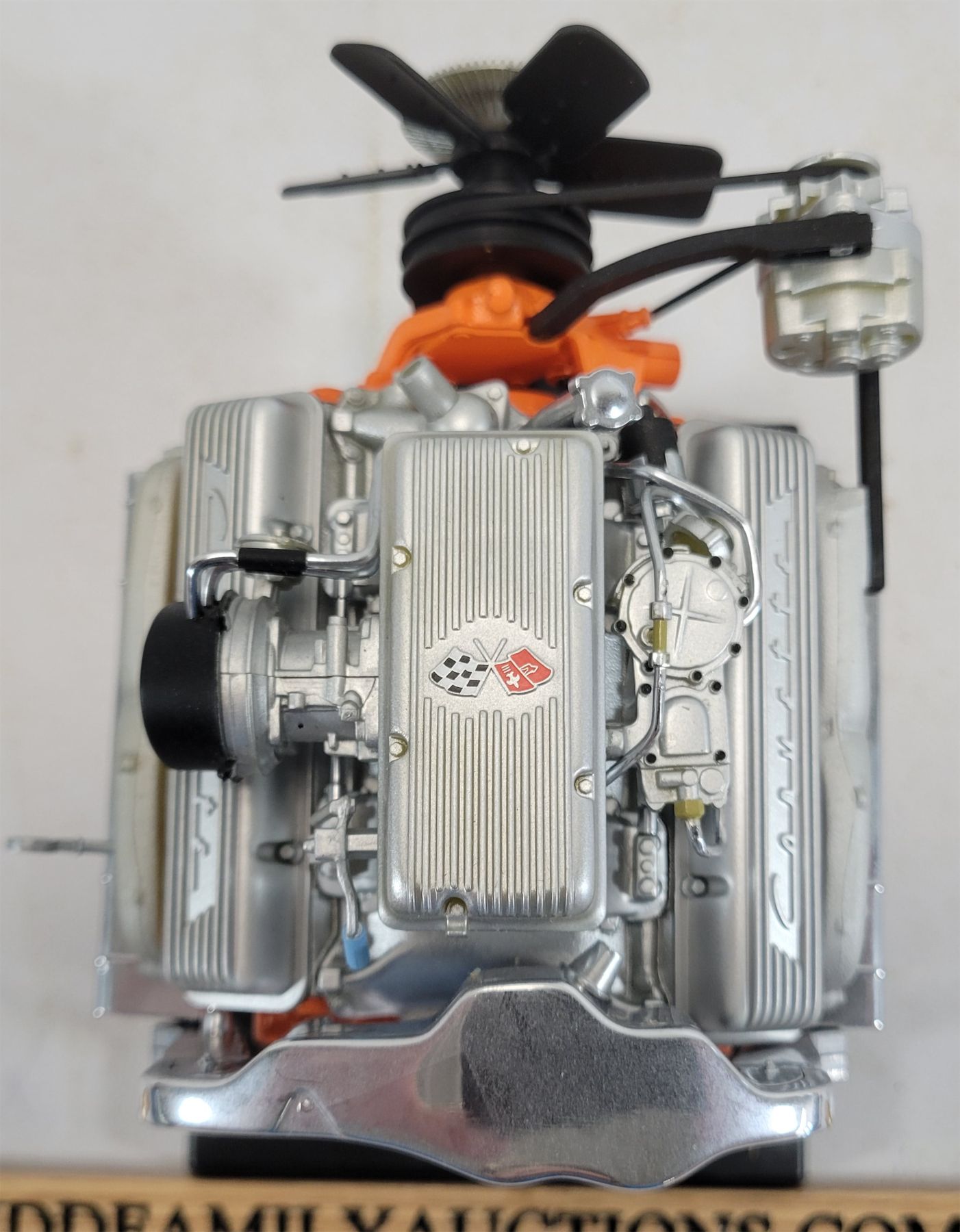 Engine Model For Display CORVETTE 375 HORSEPOWER ENGINE MODEL W/ DISPLAY STAND