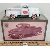 Image 1 : CROWN JEWELS COLLECTION DIE CAST 1952 FORD F-1 PICKUP W/ BOX - 1:24 SCALE