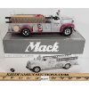 Image 1 : FIRST GEAR - 1960 MACK B-MODEL PUMPER TRUCK - 1:34 SCALE