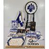 Image 1 : JOB LOT - TORONTO MAPLE LEAFS COLLECTIBLES - INCL FOLDING SEAT, FLAGS, CALENDAR & MINI PUCKS, ETC.
