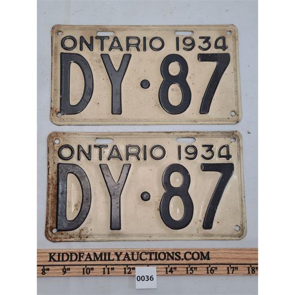 PAIR OF 1934 ONTARIO LICENSE PLATES