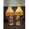 Image 8 : Set of 2 Vintage Capodimonte Porcelain Lamps with Fringed Shades - Made in Italy