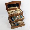 Image 1 : Large Lot of Vintage Jewelry and Jewelry Box