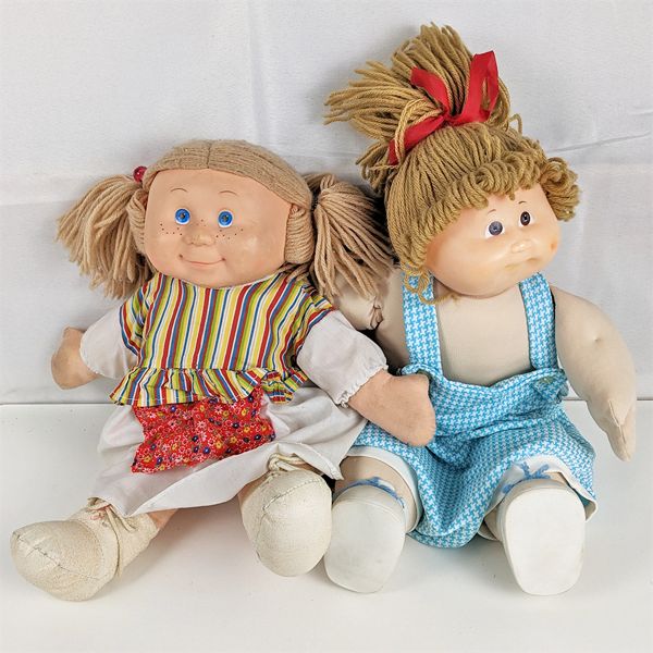 Set of 2 Vintage Cabbage Patch Like Dolls 