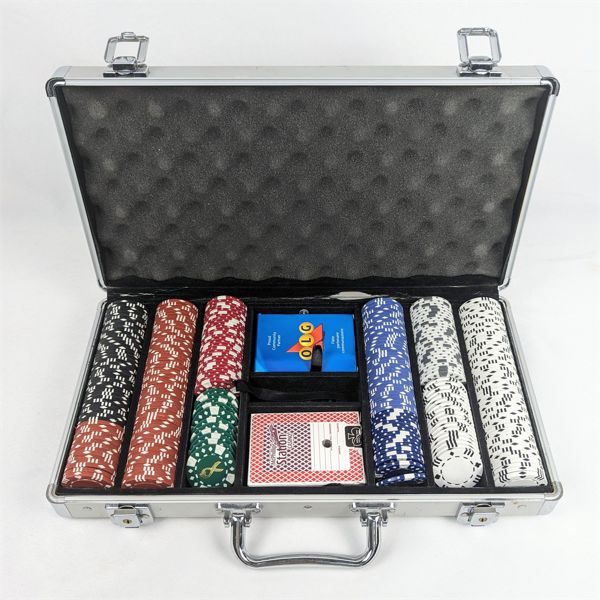 Poker Chip Set in Aluminum Case