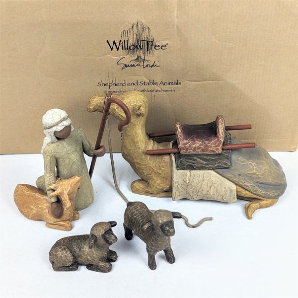Willow Tree Shepherd And Stable Animals In Box