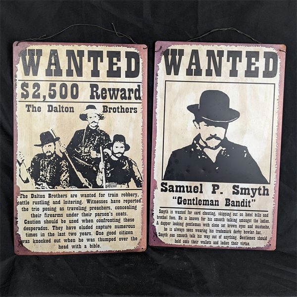 Set of 2 Metal Wanted Western Signs 