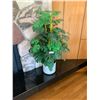 Image 1 : Silk Decorative Fake Plant - 45T