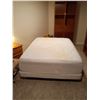 Image 1 : Queen Size Bed -60 x 80