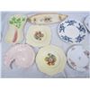 Image 2 : 9 Vintage Decorator Plates