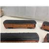 Image 5 : 4 Lionel O Guage Passenger Cars Nothing broken- All wheels and hitches good shape