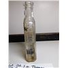 Image 4 : 542. Dr SN Thomas eclectic oil bottle