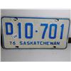 Image 1 : 628. 1976 D licence plate
