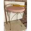 Image 1 : 1960's Vanity Stool