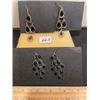 Image 1 : 2 pair Black Stone Earrings