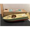Image 1 : 12" Wooden Boat 1950's Battery Operated