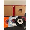 Image 2 : 4 - 45's & Album
