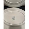 Image 2 : 2 12" Oval Platters