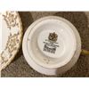 Image 2 : Vintage Paragon "By appointment to her majesty the Queen" white and gold bone china teacup and sauce