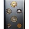 Image 2 : 1992 Specimen Set. 6-coin set includes Scarce 1992 Caribou 25 Cents. Housed in its original case of 