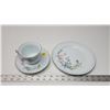 Image 1 : CHINA GARDEN LUNCH SET.  3 piece, Pretty Floral. Never used.