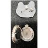 Image 3 : 30. Cat Earrings and Aromatherapy Locket