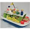 Image 4 : 1972 fisher price # 985 play family houseboat/4 original little people