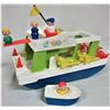 Image 6 : 1972 fisher price # 985 play family houseboat/4 original little people
