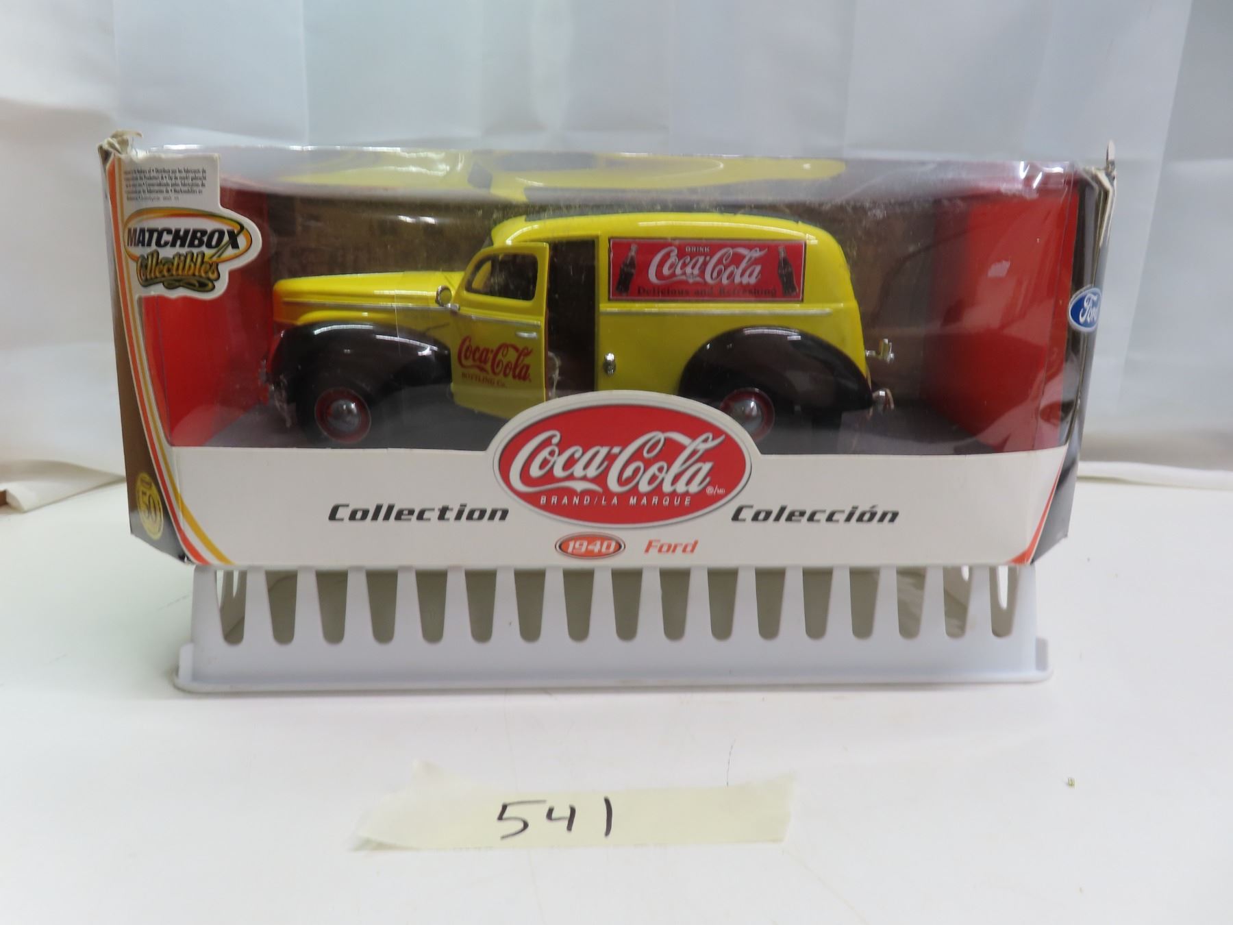 MATCHBOX - COCA-COLA 1940 FORD SEDAN DELIVERY TRUCK MATCHBOX - COCA-COLA 1940 FORD SEDAN DELIVERY TRUCK