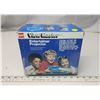 Image 9 : Vintage "View Master" entertainer projector - in original box, comes with 2 picture slides - sealed